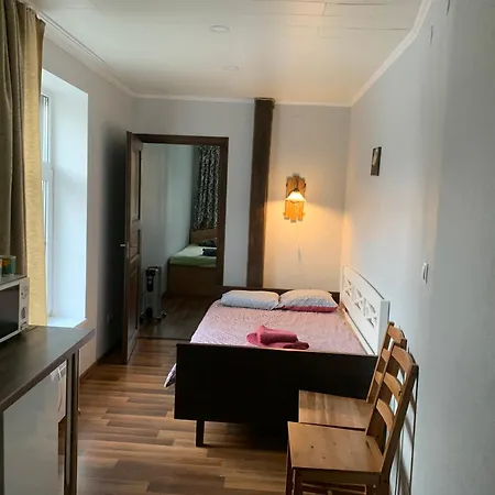 Delta 6 Two Big Beds Apartment